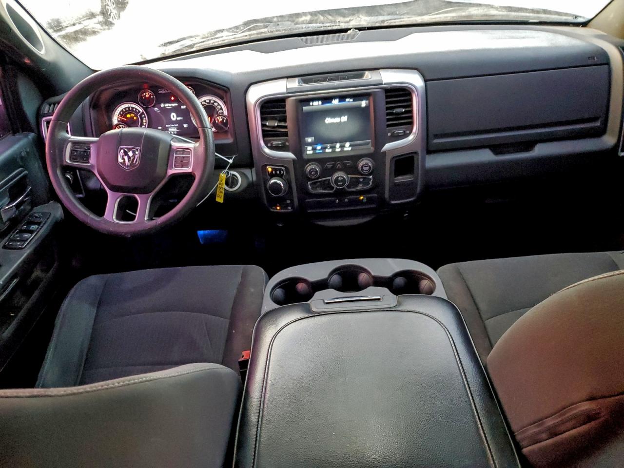 2021 RAM 1500 CLASSIC SLT photo 15