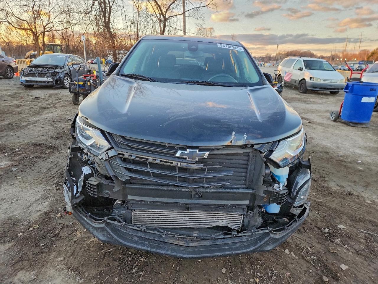 2020 CHEVROLET EQUINOX LT photo 5