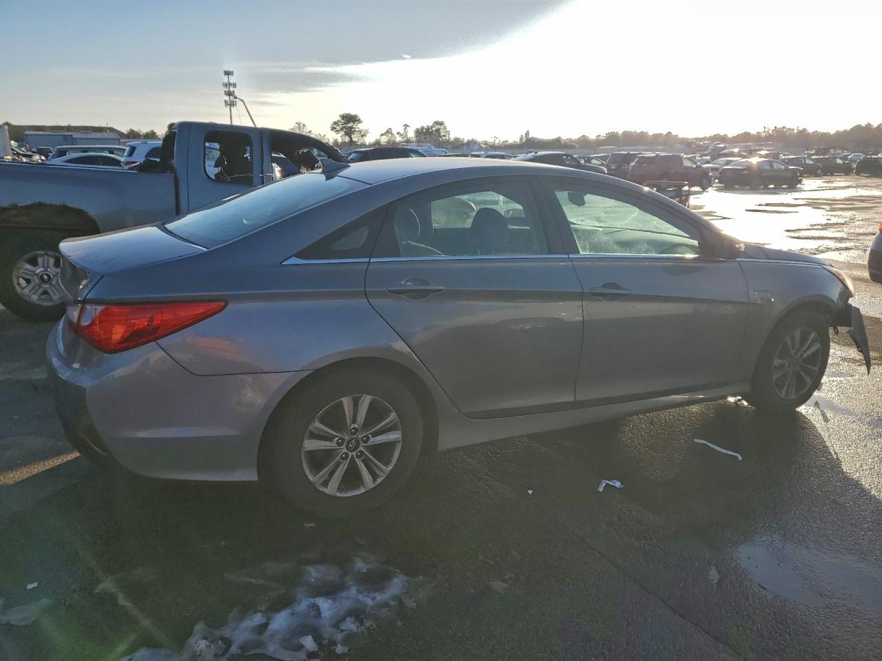 2014 HYUNDAI SONATA GLS photo 5