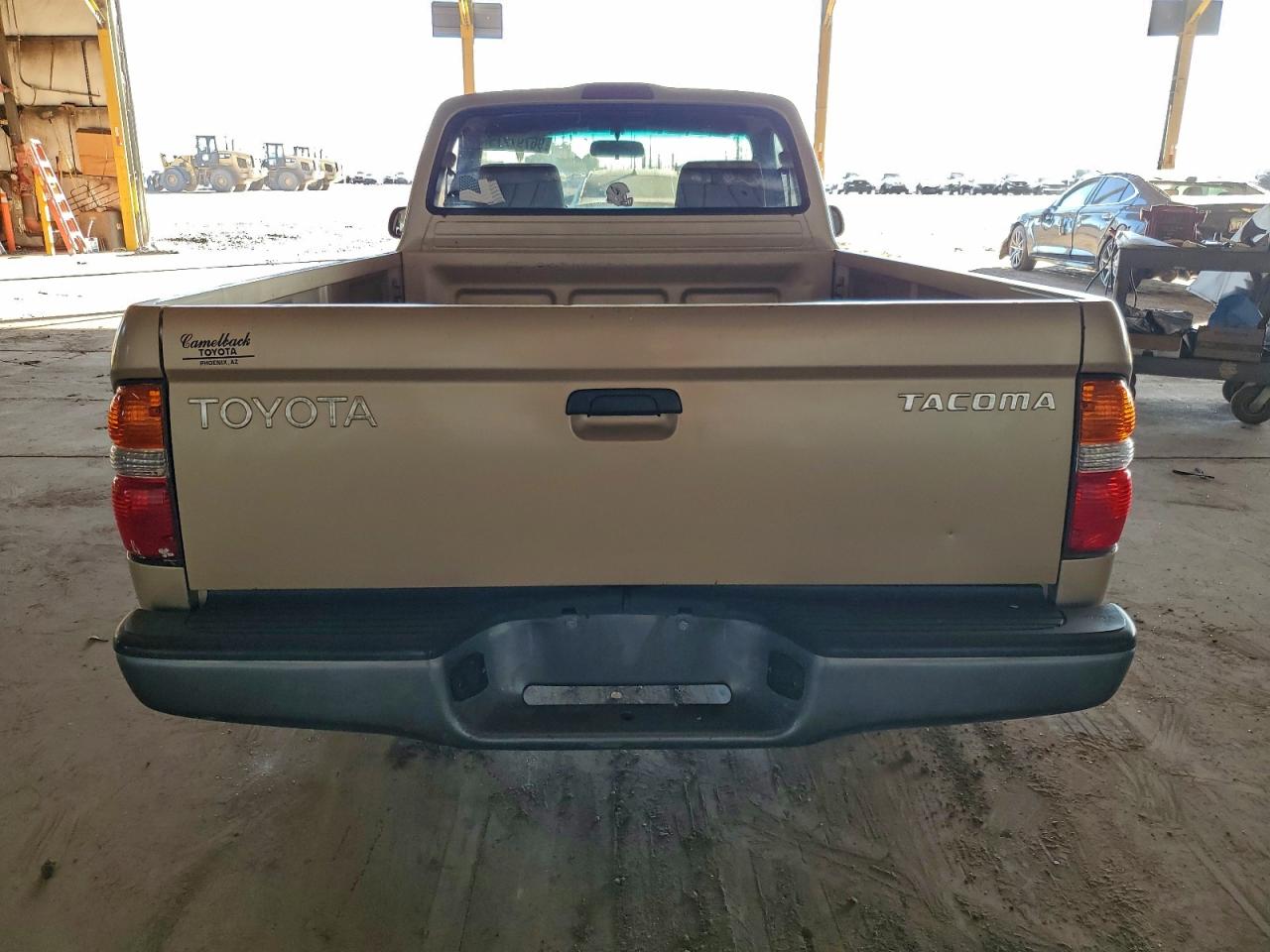 2001 TOYOTA TACOMA photo 6