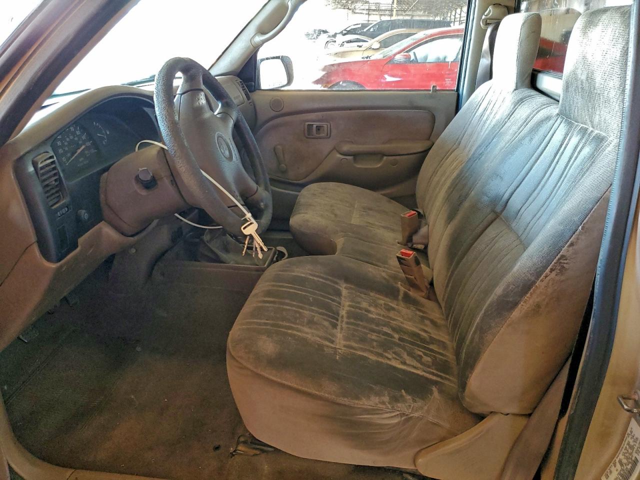 2001 TOYOTA TACOMA photo 7