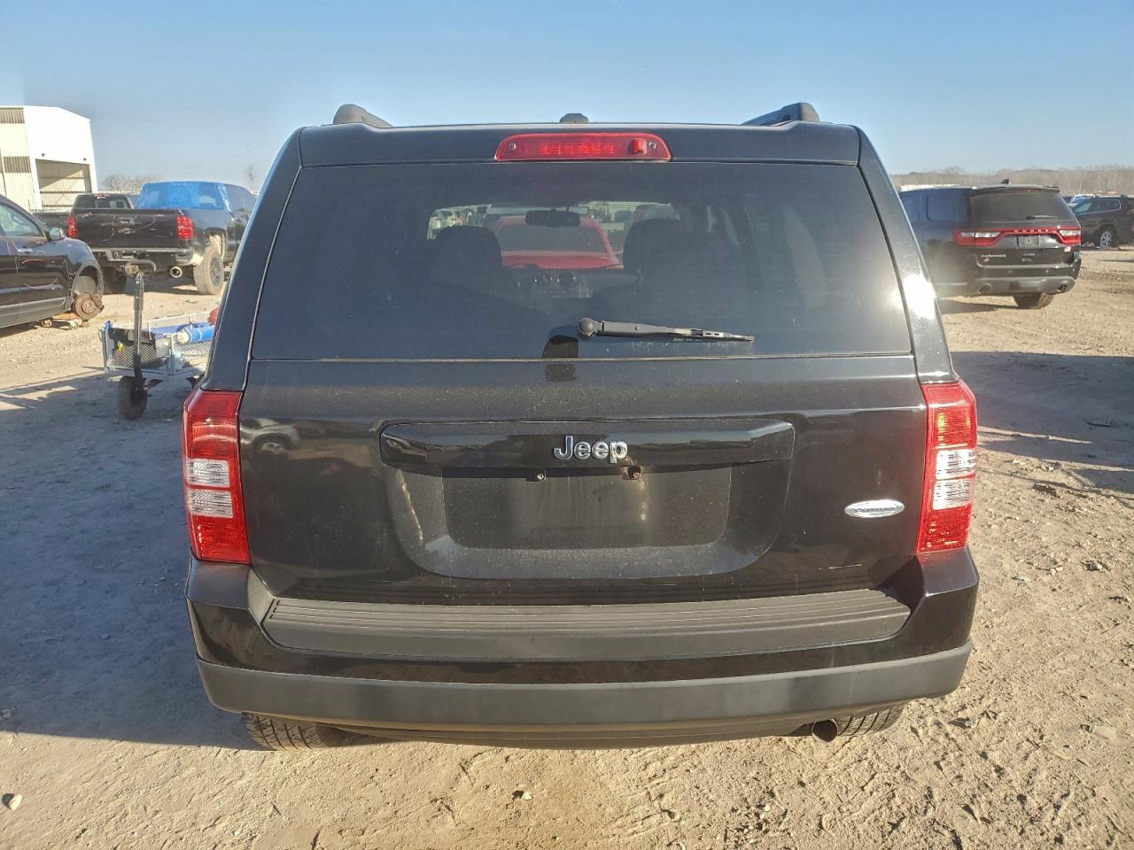 2015 JEEP PATRIOT LATITUDE photo 6