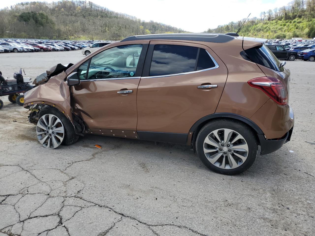 2017 BUICK ENCORE PREFERRED II photo 2