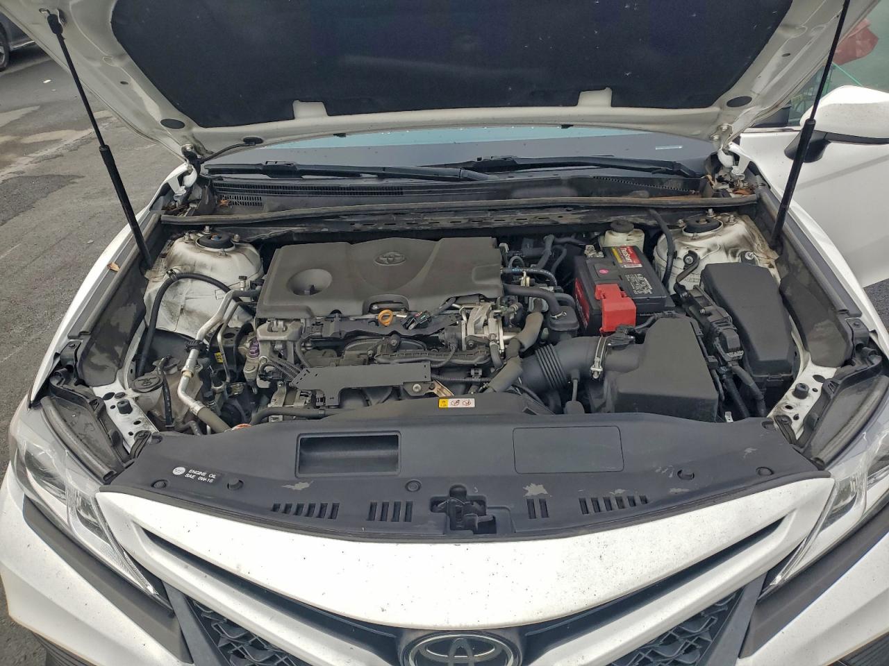 2018 TOYOTA CAMRY SE photo 11