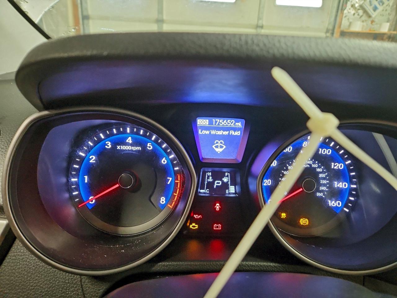2016 HYUNDAI ELANTRA GT BASE photo 9