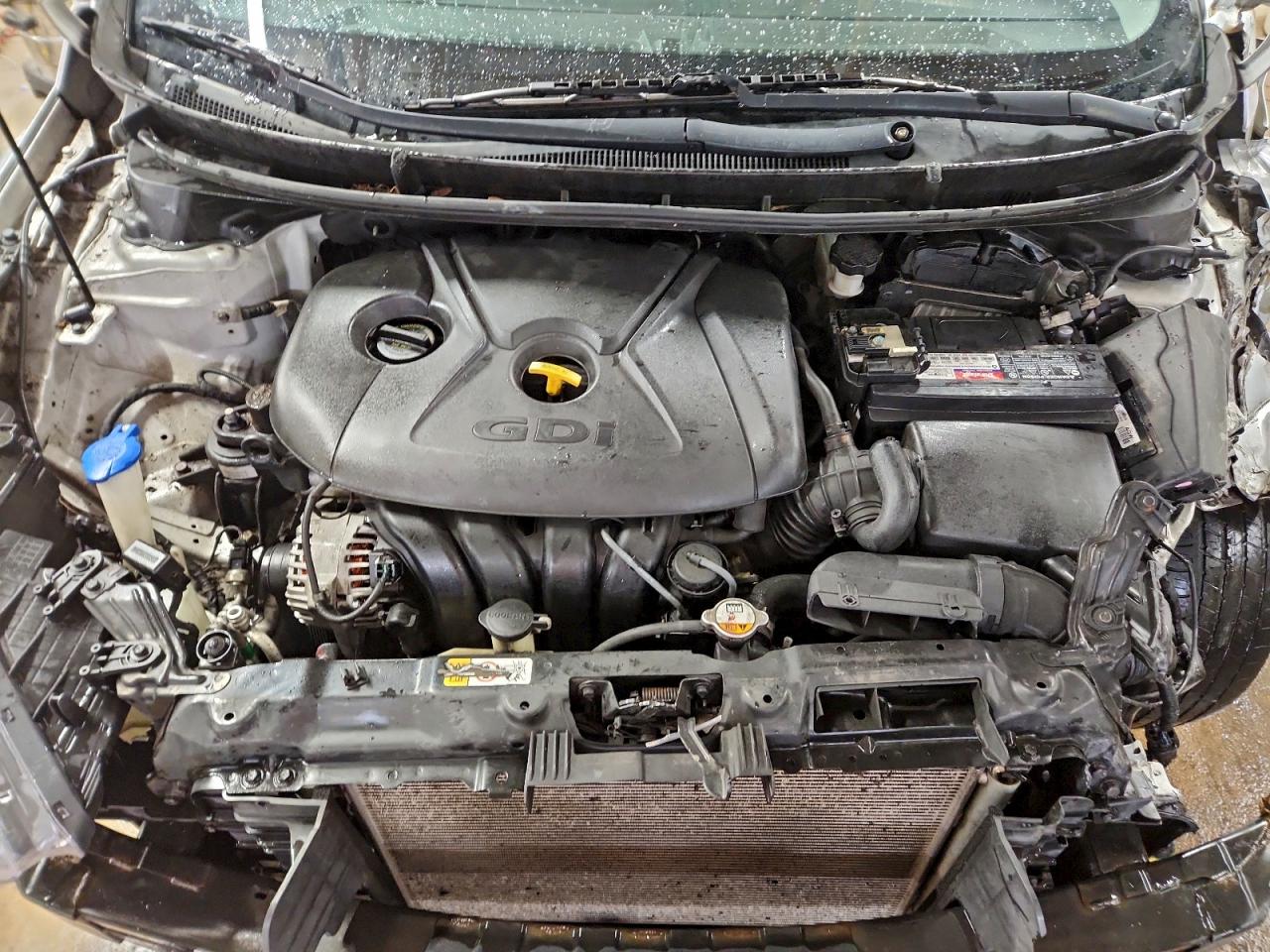 2016 HYUNDAI ELANTRA GT BASE photo 11