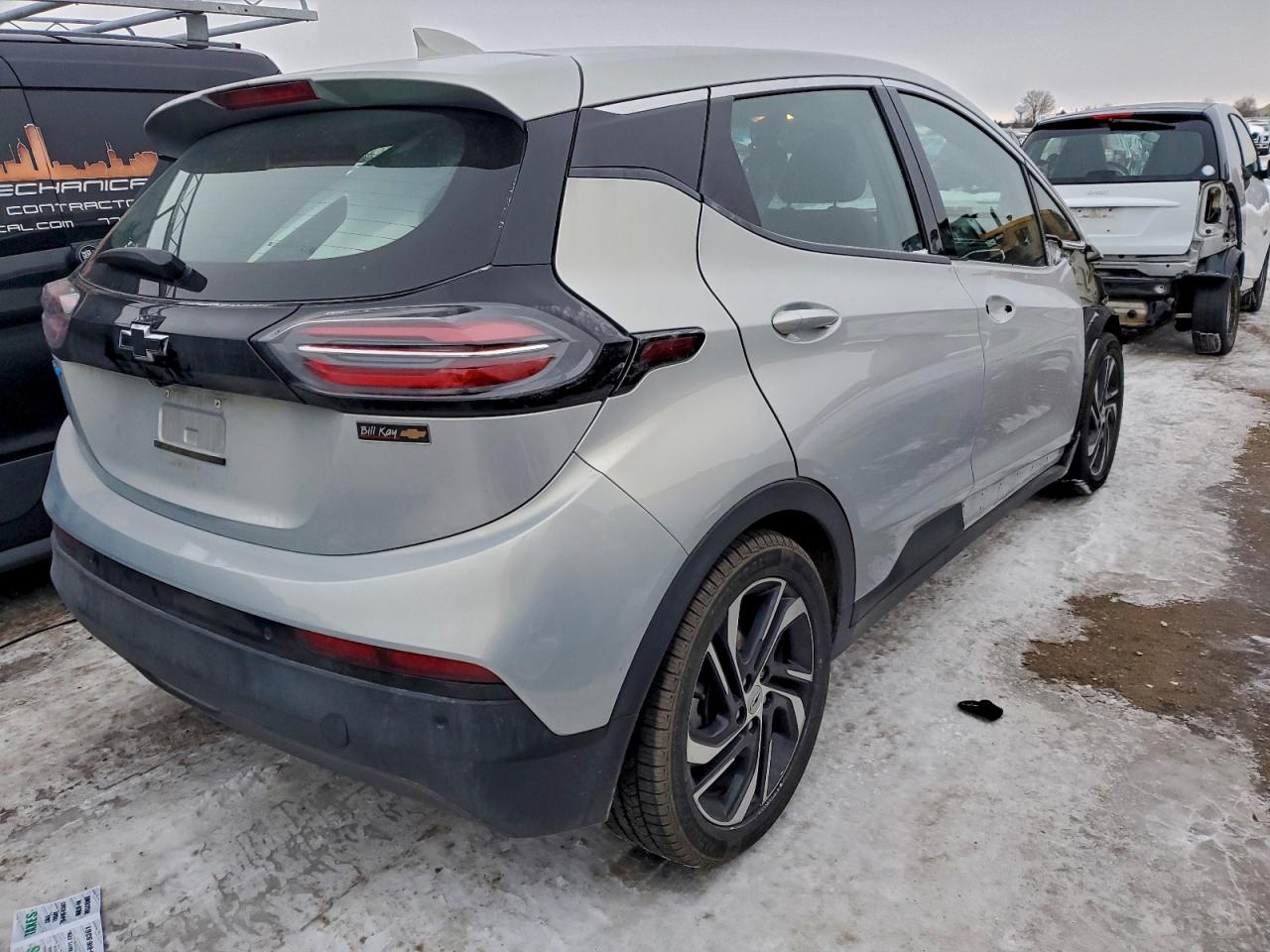 2022 CHEVROLET BOLT EV 2LT photo 3