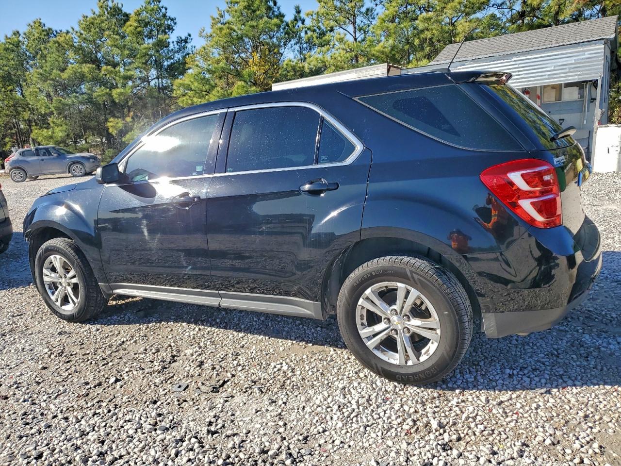 2016 CHEVROLET EQUINOX LS photo 2