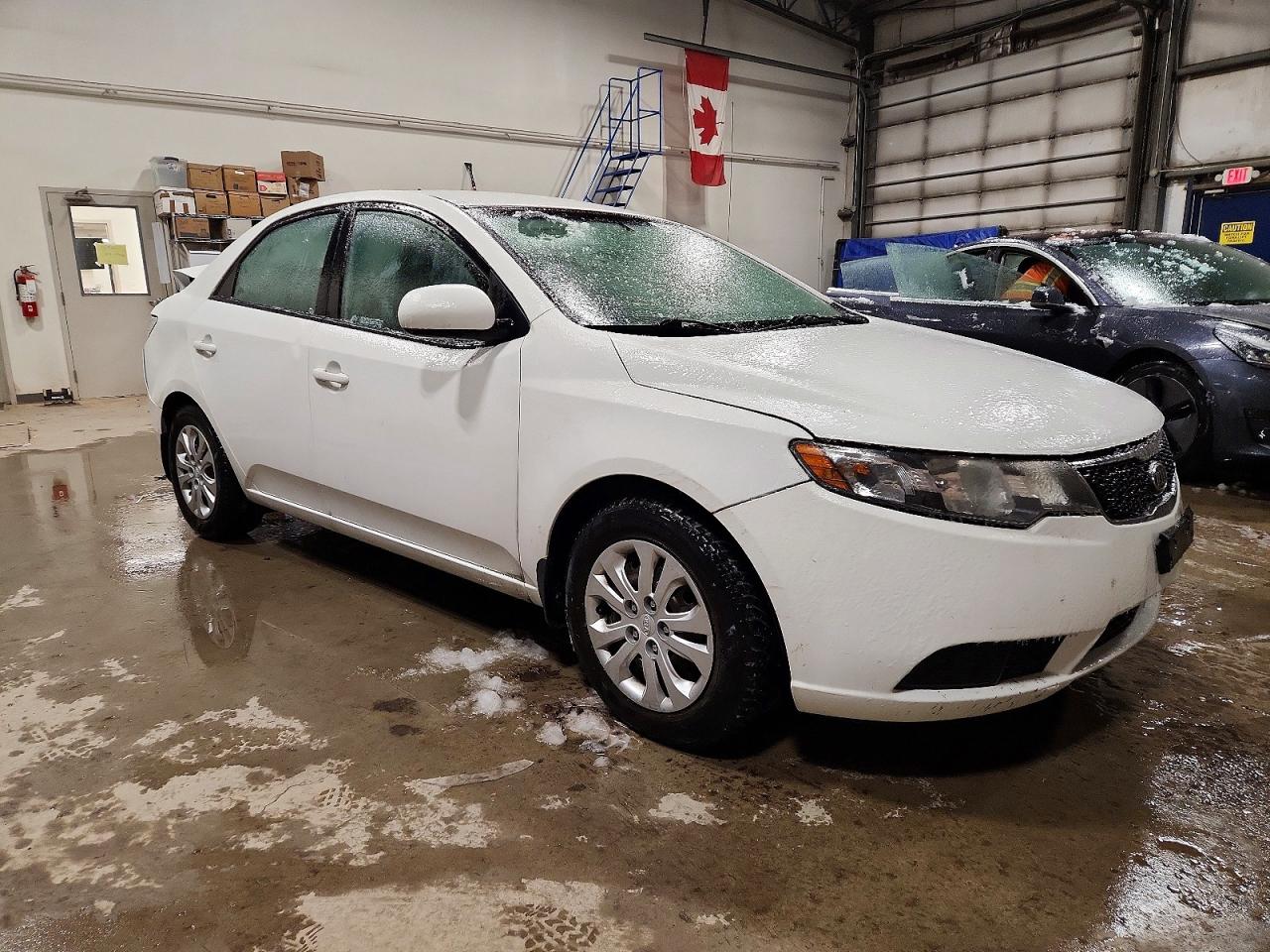 2013 KIA FORTE LX photo 4