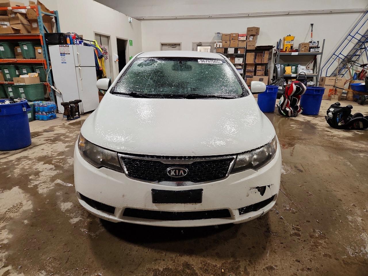 2013 KIA FORTE LX photo 5
