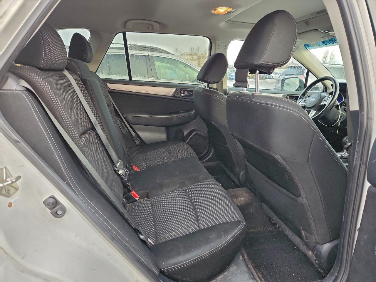 2015 SUBARU OUTBACK 2.5I PREMIUM photo 11