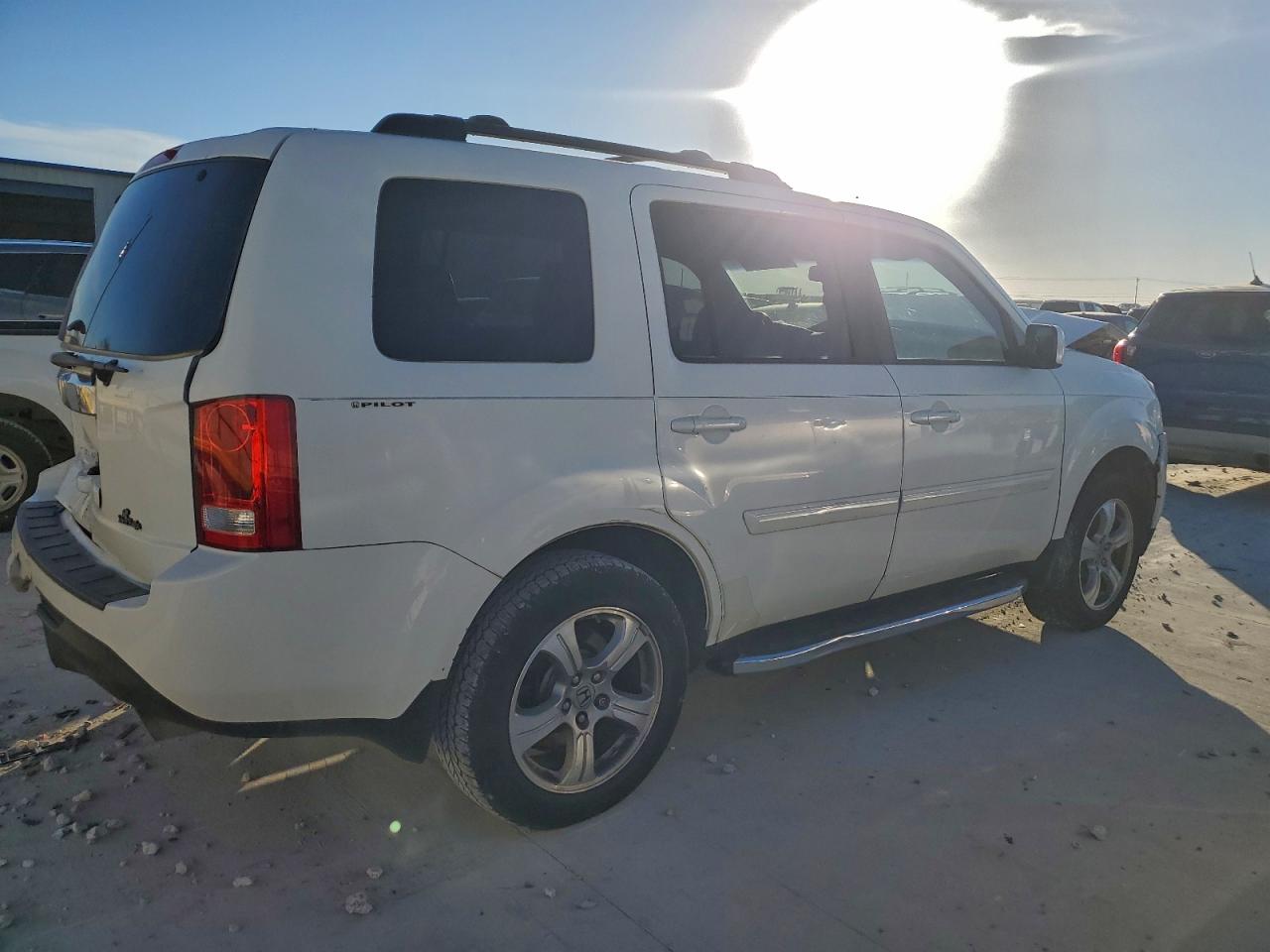2013 HONDA PILOT EXLN photo 3