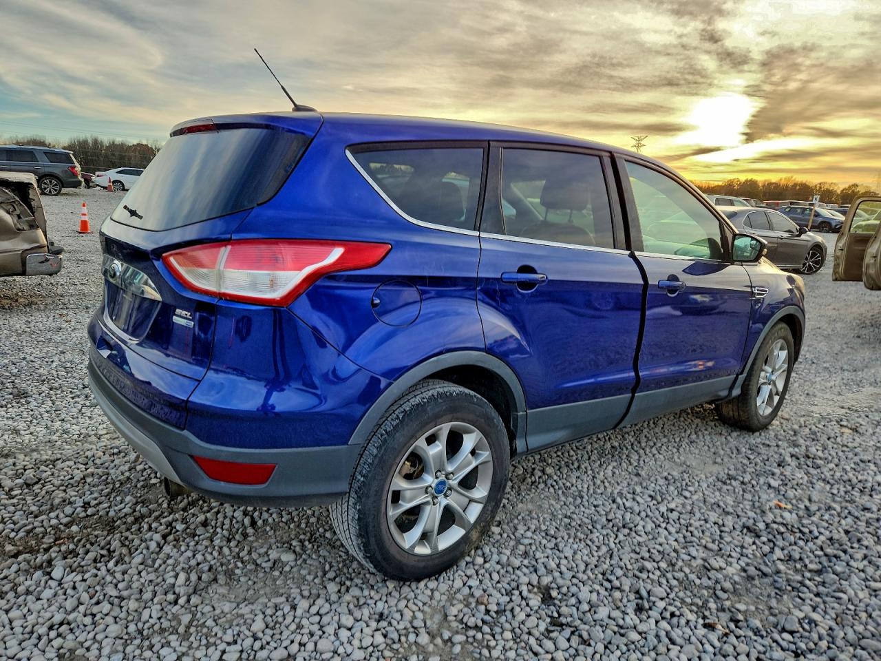 2013 FORD ESCAPE SEL photo 3