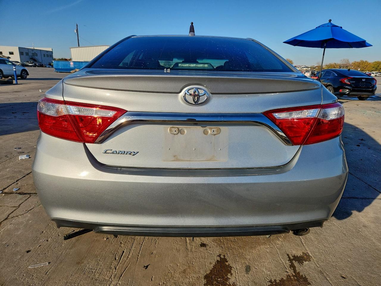 2016 TOYOTA CAMRY LE photo 6