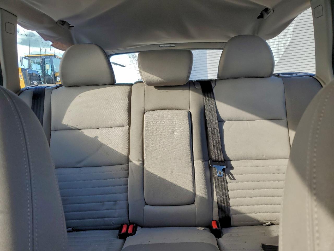 2005 VOLVO V50 2.4I photo 10