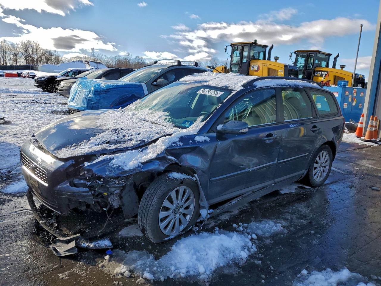 2005 VOLVO V50