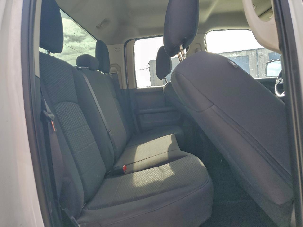 2019 RAM 1500 CLASSIC TRADESMAN photo 11