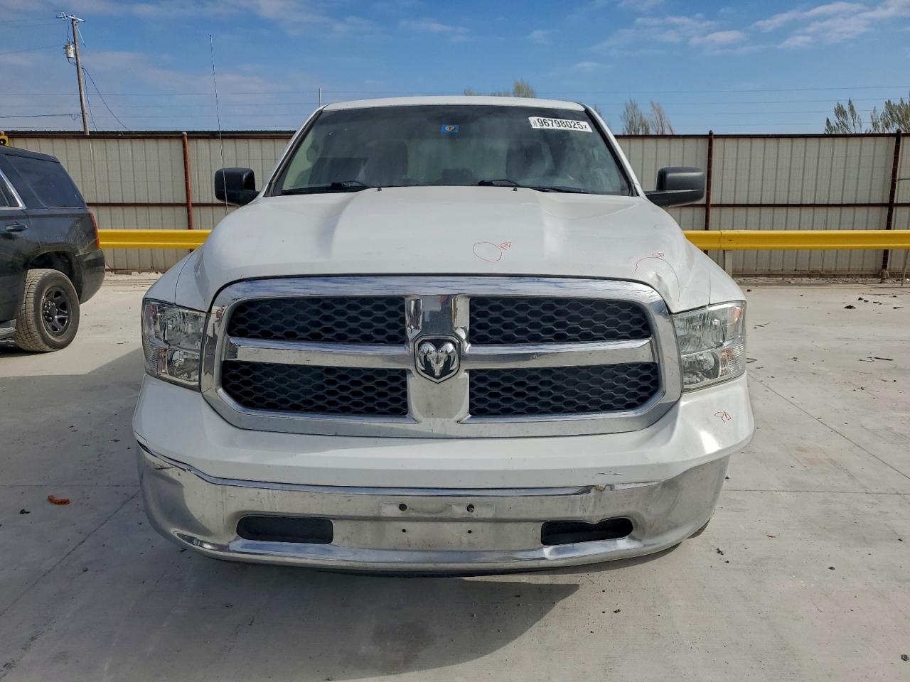 2019 RAM 1500 CLASSIC TRADESMAN photo 5