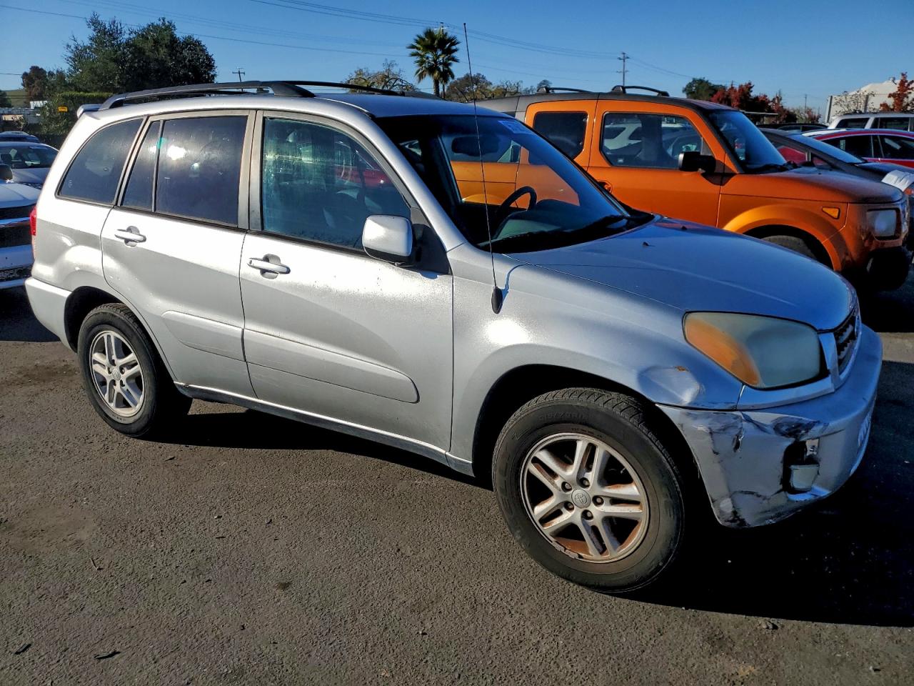 2002 TOYOTA RAV4 photo 4