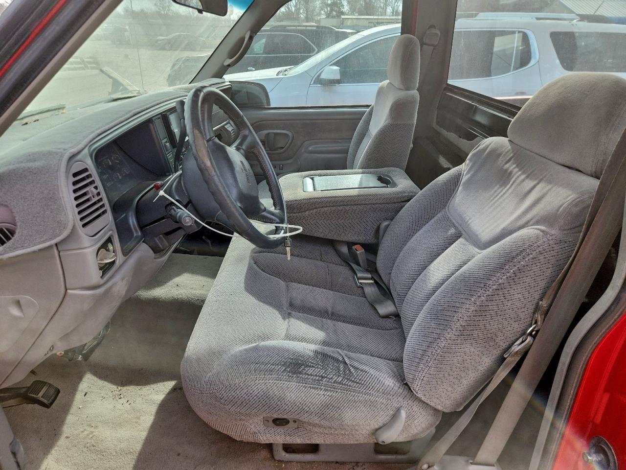 1998 GMC SIERRA K1500 photo 7