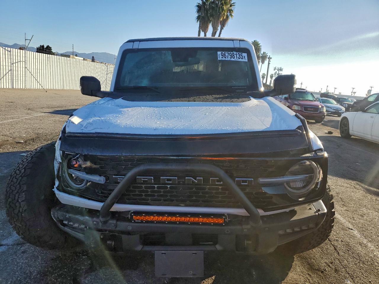 2022 FORD BRONCO BASE photo 5