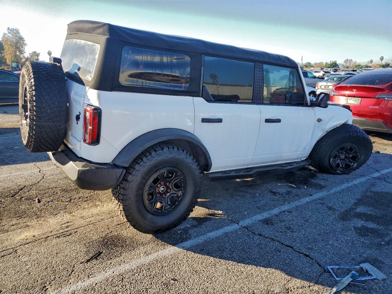 2022 FORD BRONCO BASE photo 3