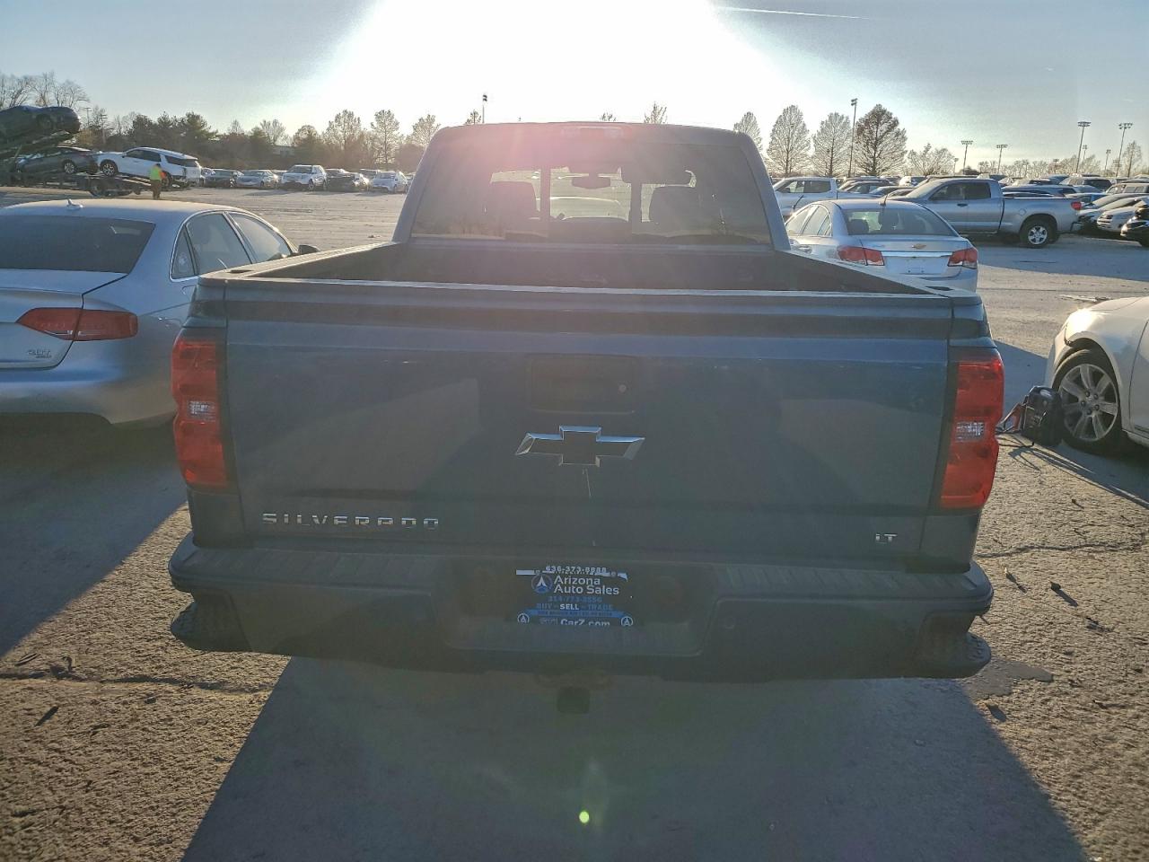 2018 CHEVROLET SILVERADO K1500 LT photo 6