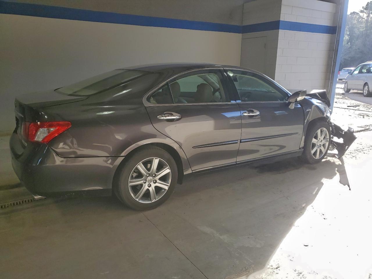 2009 LEXUS ES 350 photo 3