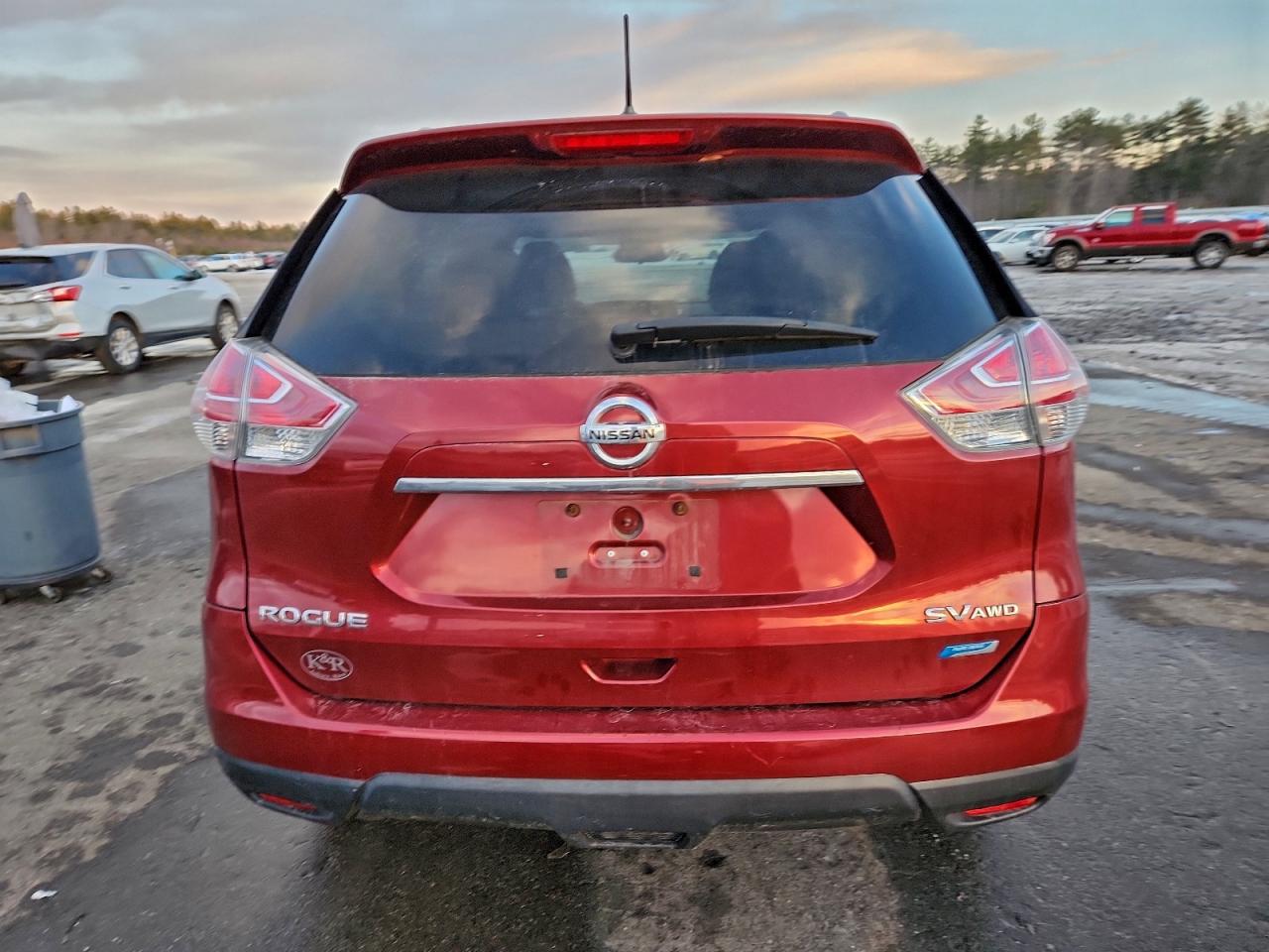 2014 NISSAN ROGUE S photo 6