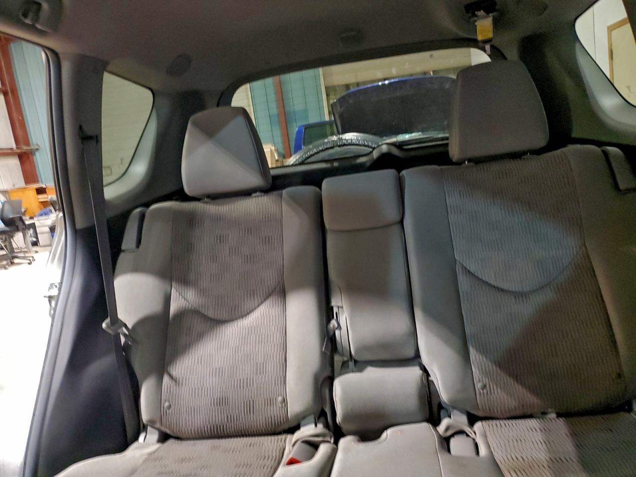 2012 TOYOTA RAV4 photo 10