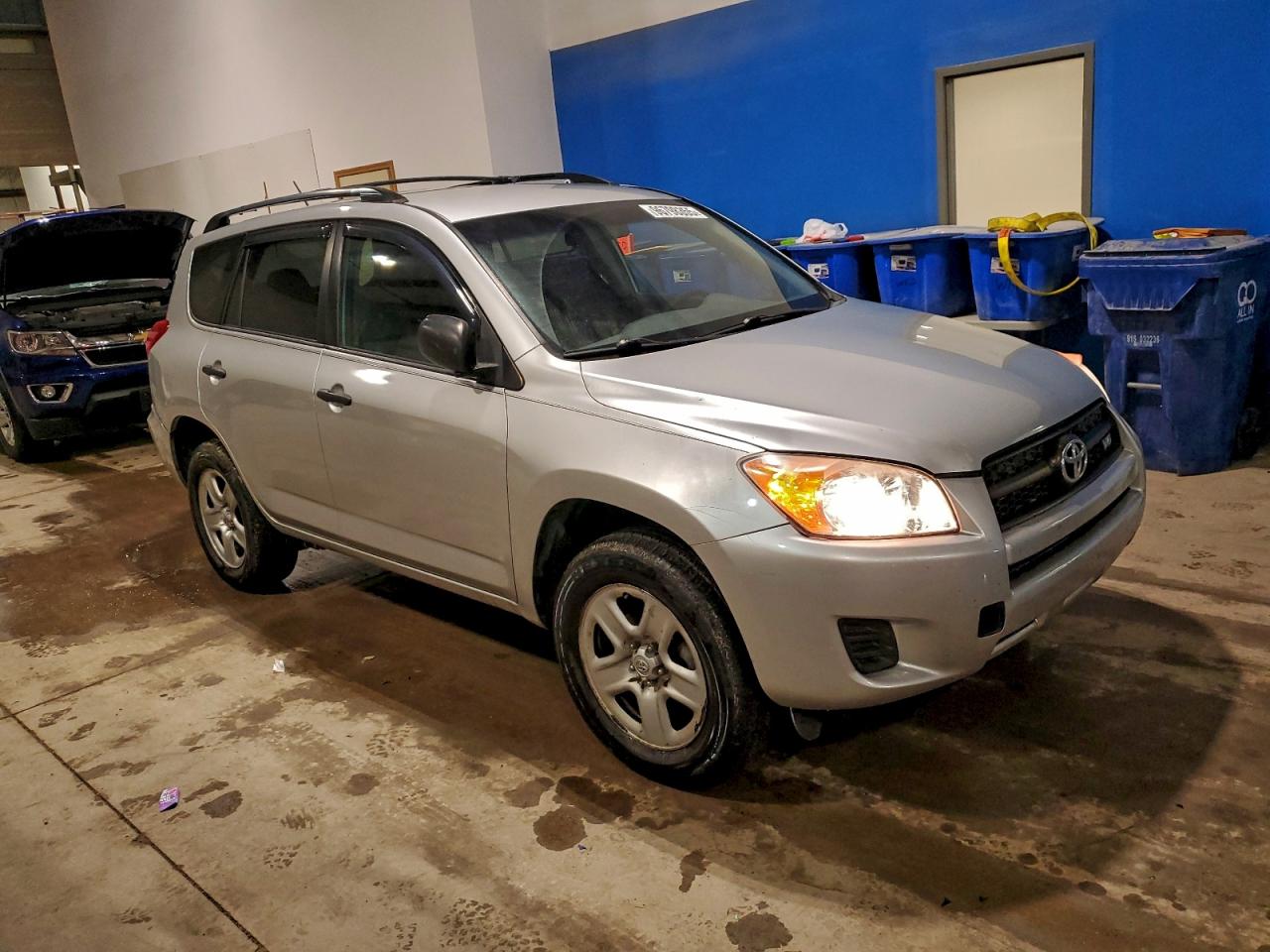 2012 TOYOTA RAV4 photo 4
