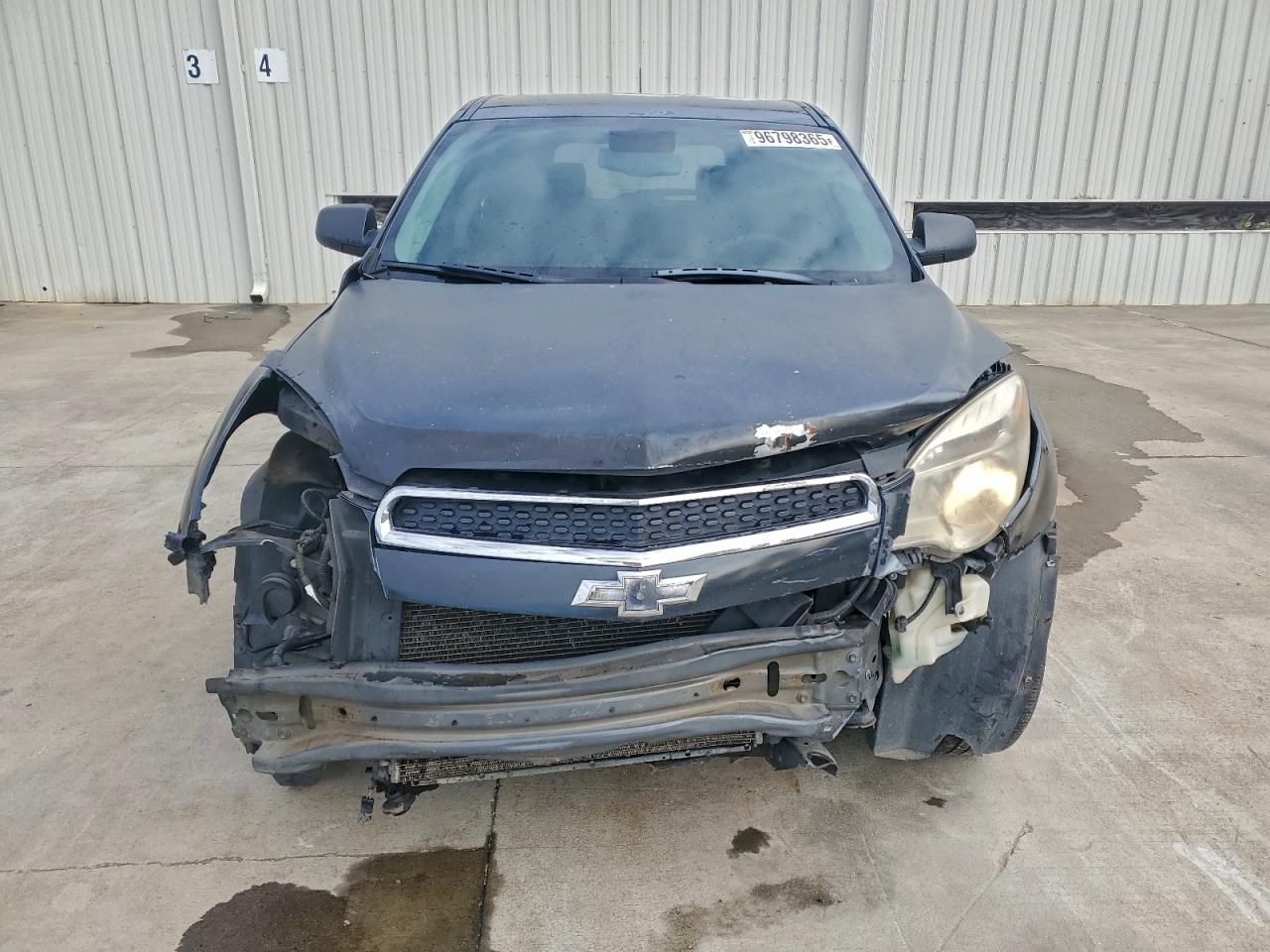 2013 CHEVROLET EQUINOX LS photo 5