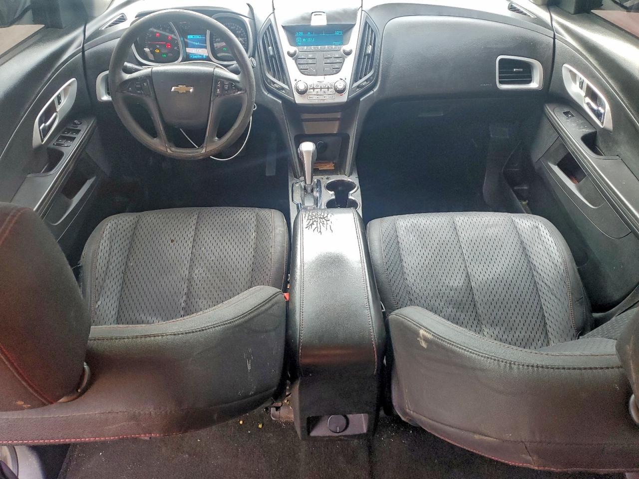 2013 CHEVROLET EQUINOX LS photo 8