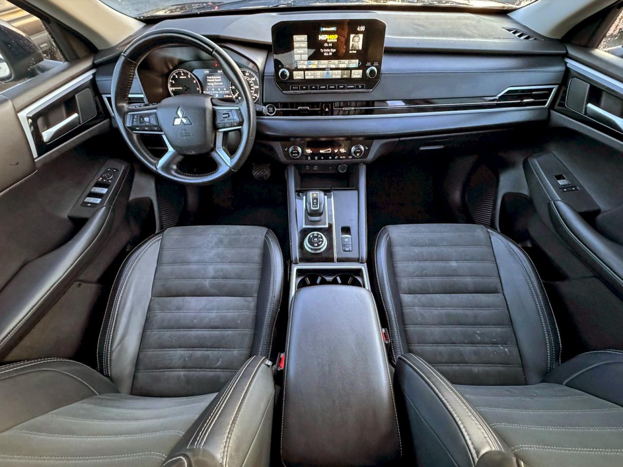 2024 MITSUBISHI OUTLANDER SE photo 9