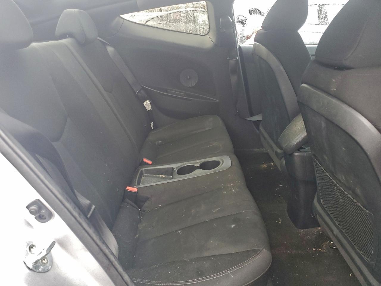 2017 HYUNDAI VELOSTER photo 11