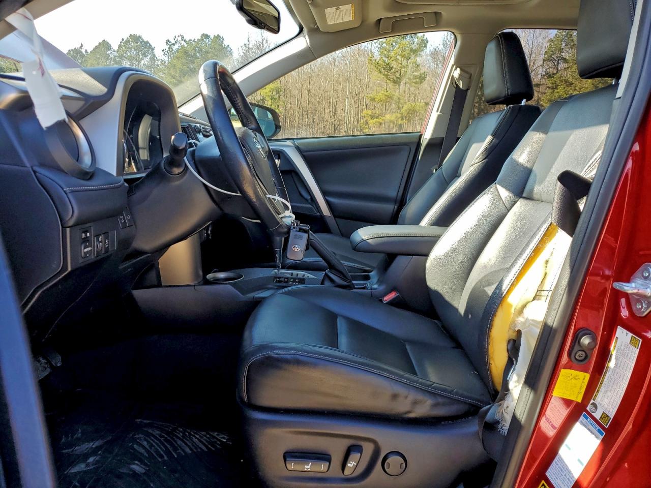 2015 TOYOTA RAV4 LIMITED photo 7