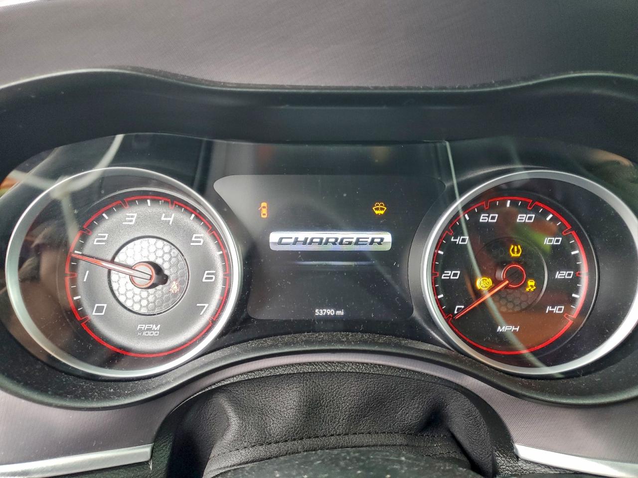 2020 DODGE CHARGER SXT photo 9