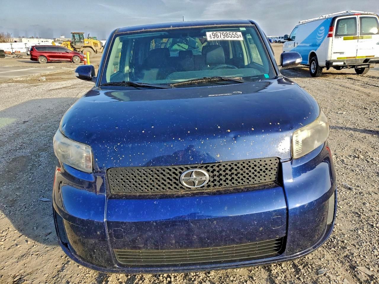 2008 TOYOTA SCION XB photo 5