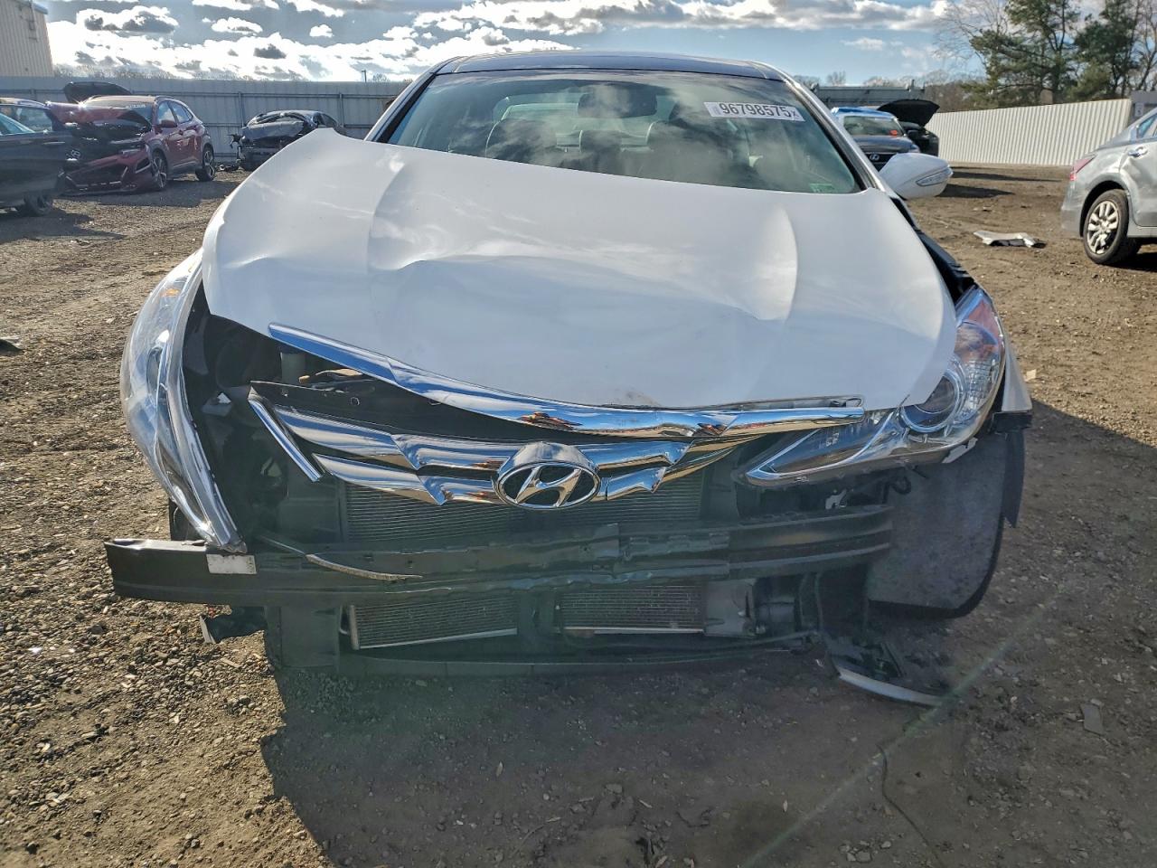 2013 HYUNDAI SONATA SE photo 5