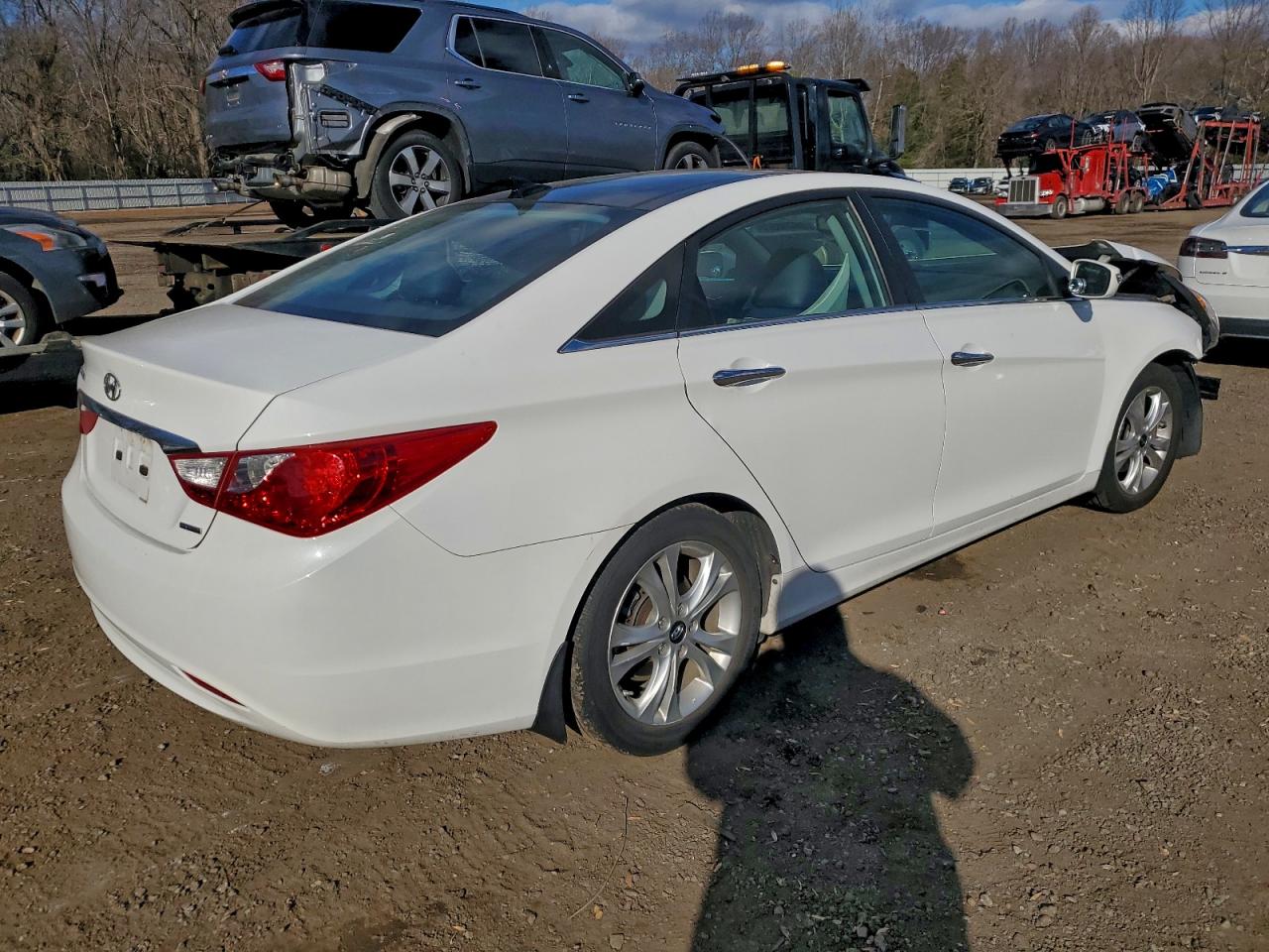 2013 HYUNDAI SONATA SE photo 3
