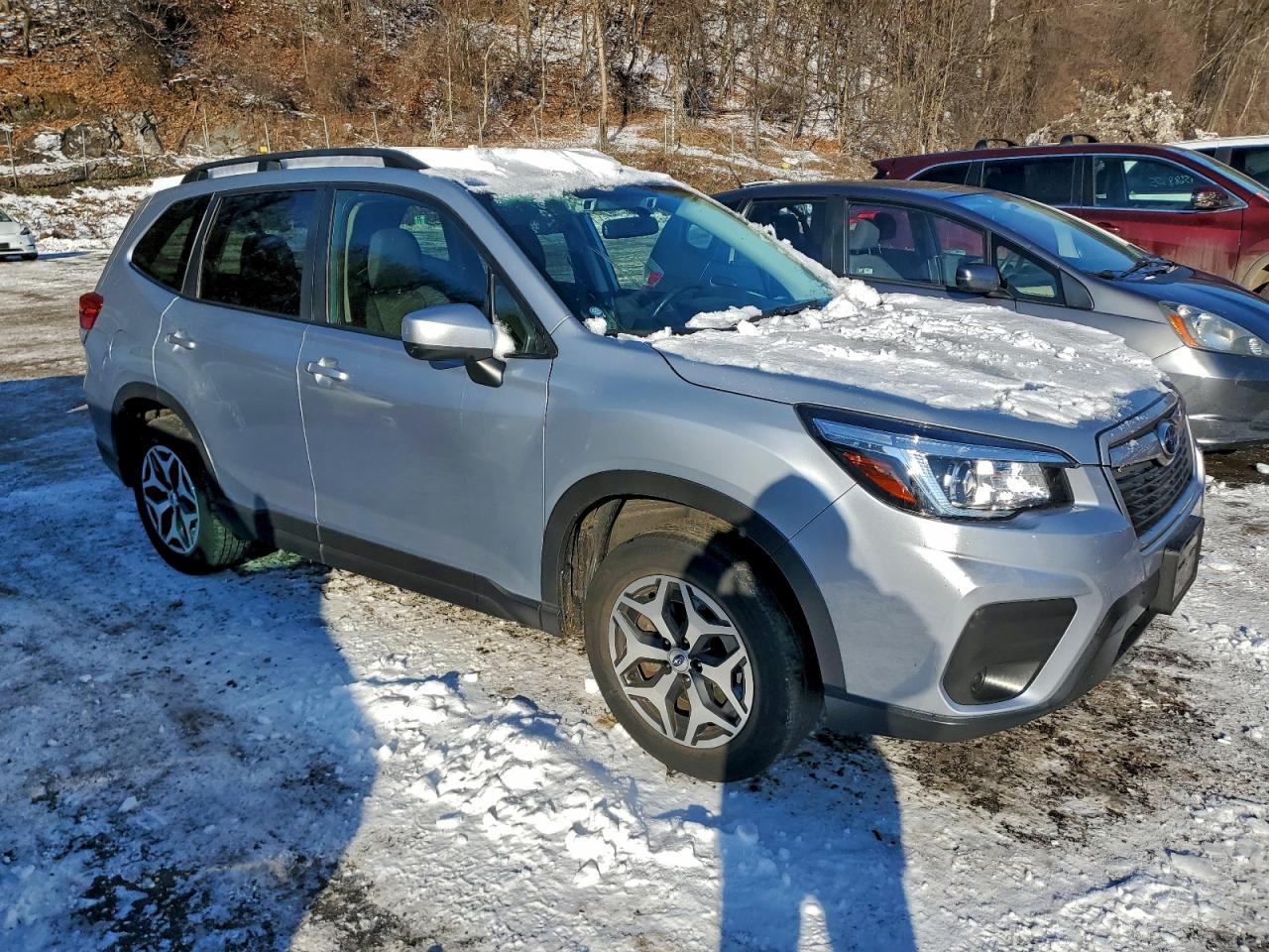 2020 SUBARU FORESTER PREMIUM photo 4