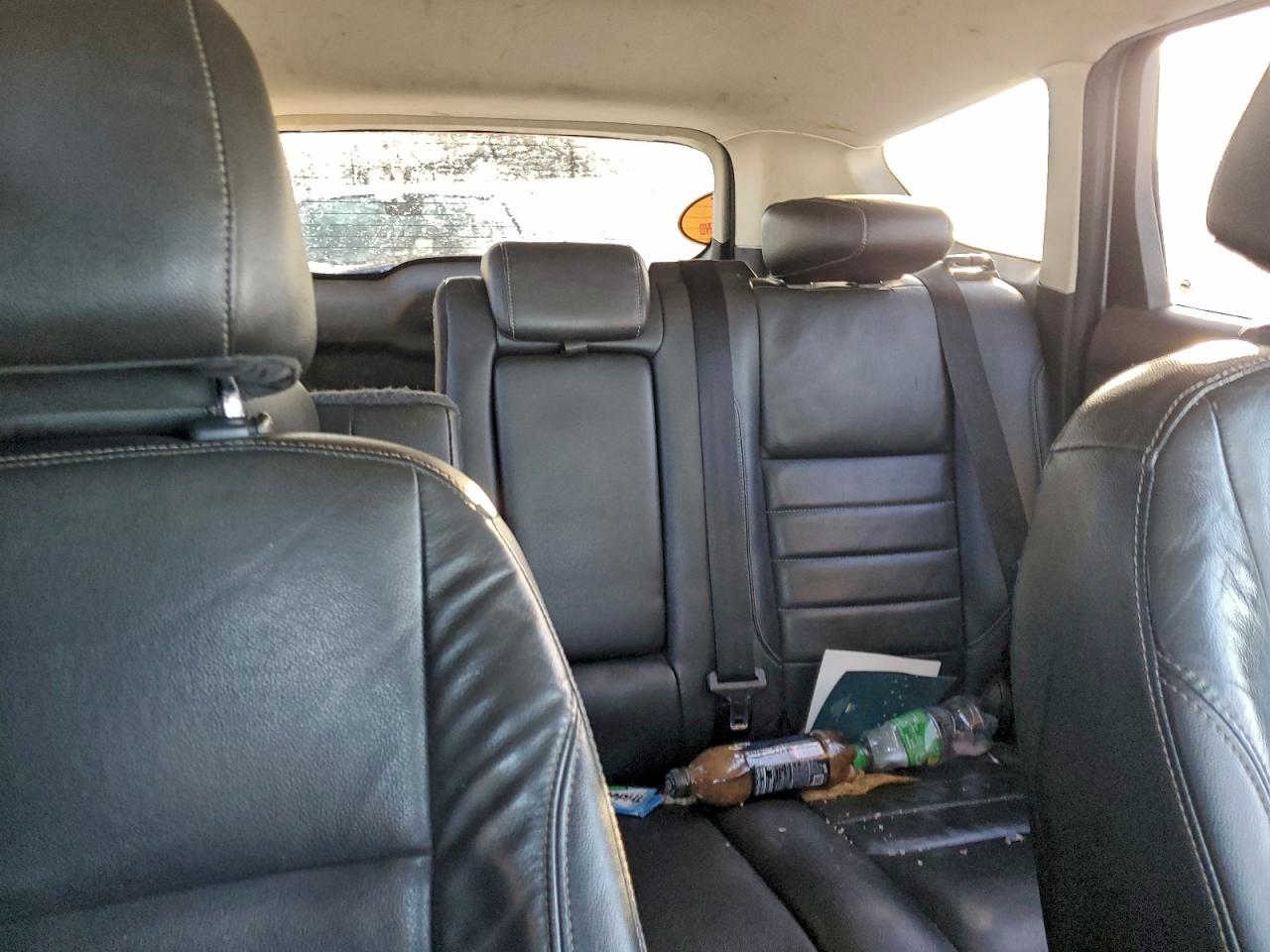 2015 FORD ESCAPE SE photo 10