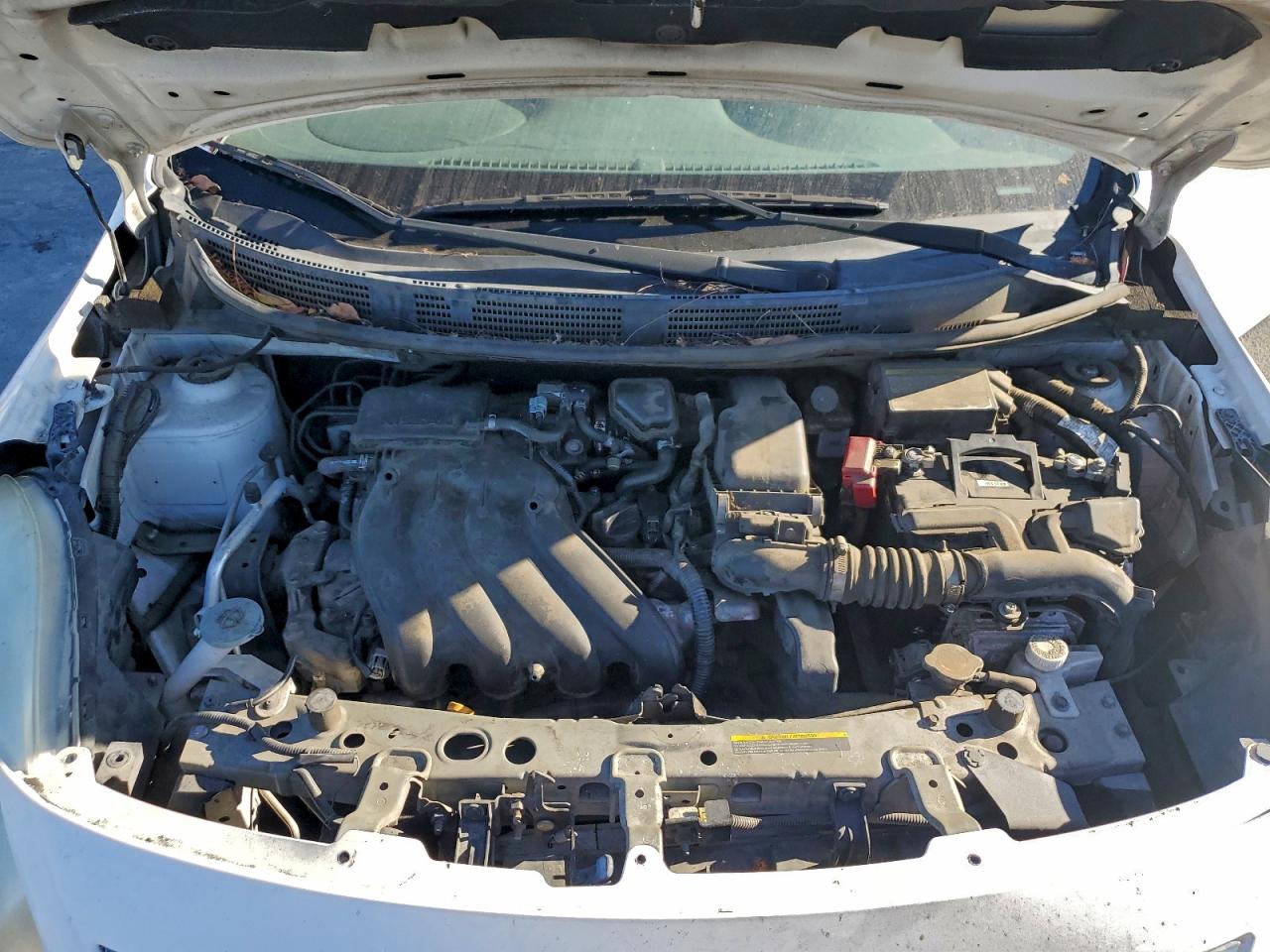 2014 NISSAN VERSA S photo 11