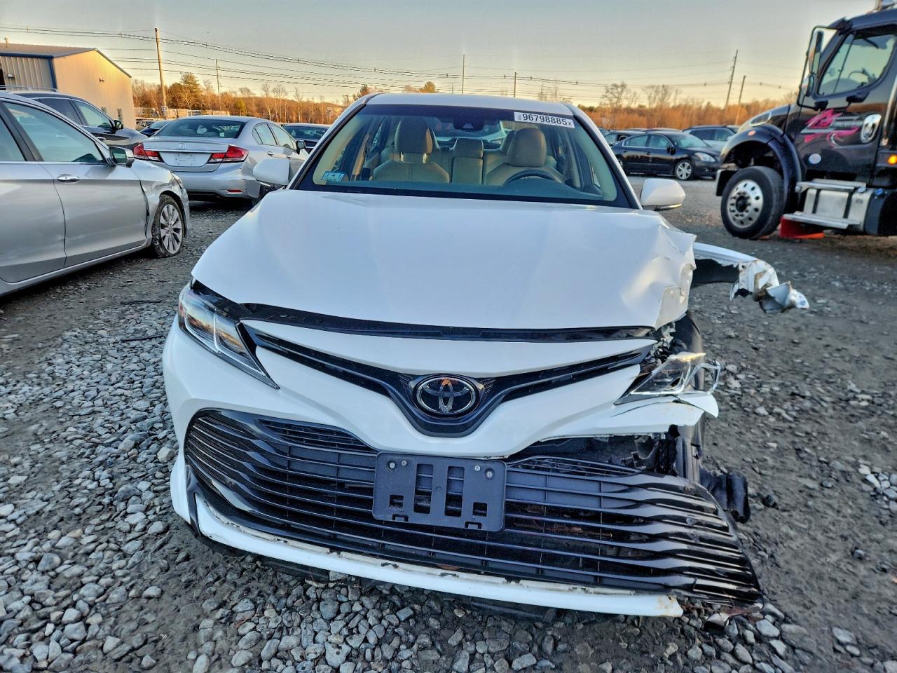 2018 TOYOTA CAMRY L photo 5