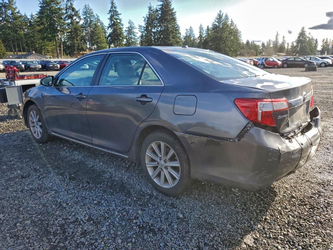 2014 TOYOTA CAMRY L photo 2