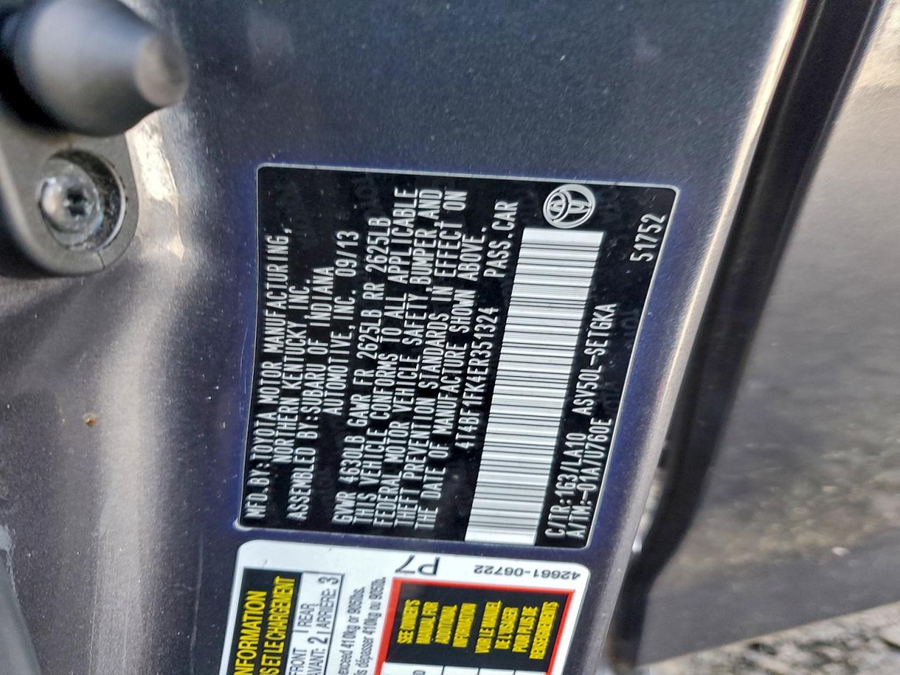 2014 TOYOTA CAMRY L photo 12