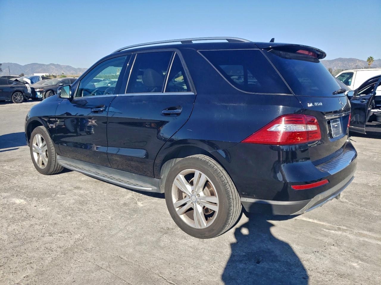2012 MERCEDES-BENZ ML 350 BLUETEC photo 2