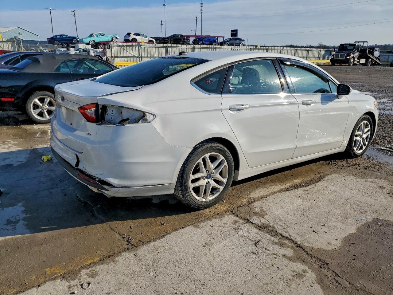 2016 FORD FUSION SE photo 3