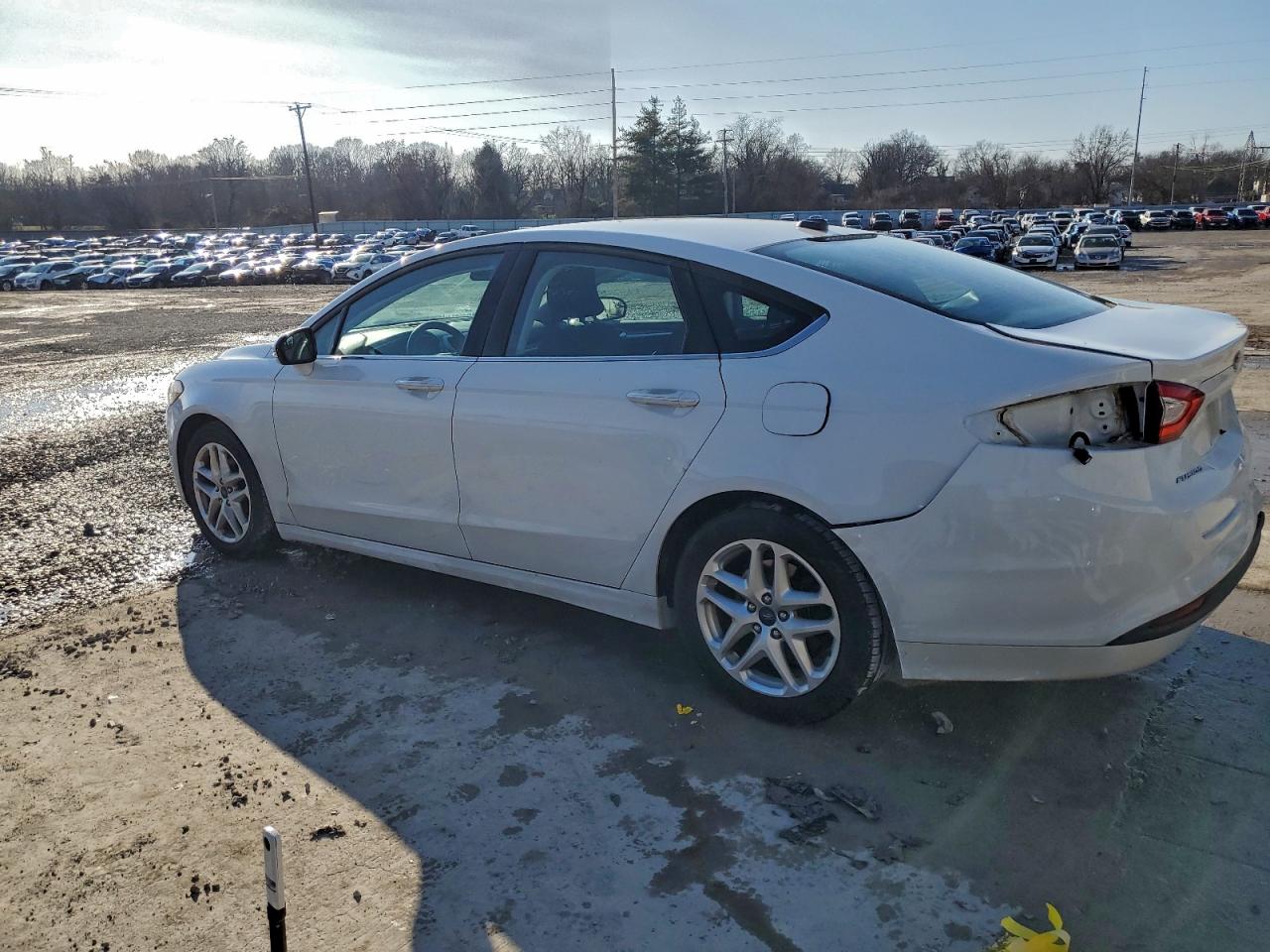 2016 FORD FUSION SE photo 2