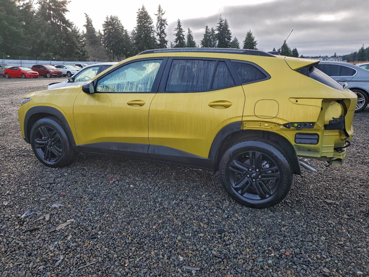 2025 CHEVROLET TRAX ACTIV photo 2